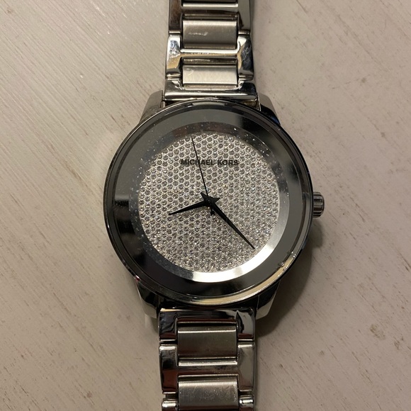 Michael Kors Accessories - MK watch
